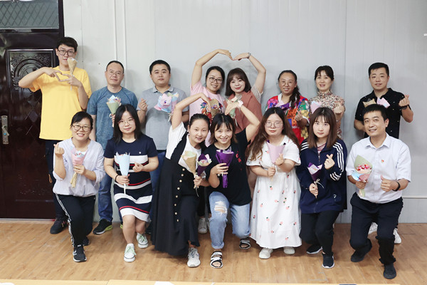 共話七夕節(jié) 牢記家國情 ——公司第一、二、三黨支部開展聯(lián)學(xué)聯(lián)建主題黨日活動